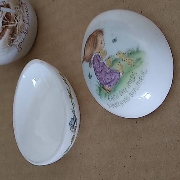 Character Eggs (3) - Picture 4 of 5